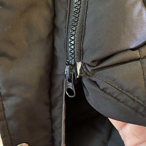 Cabelas Premier Northern Quilted Goose Down Puffer Jacket Coat Black Women Small - Picture 10 of 10